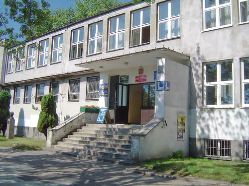 Rozmiar: 49485 bajtw